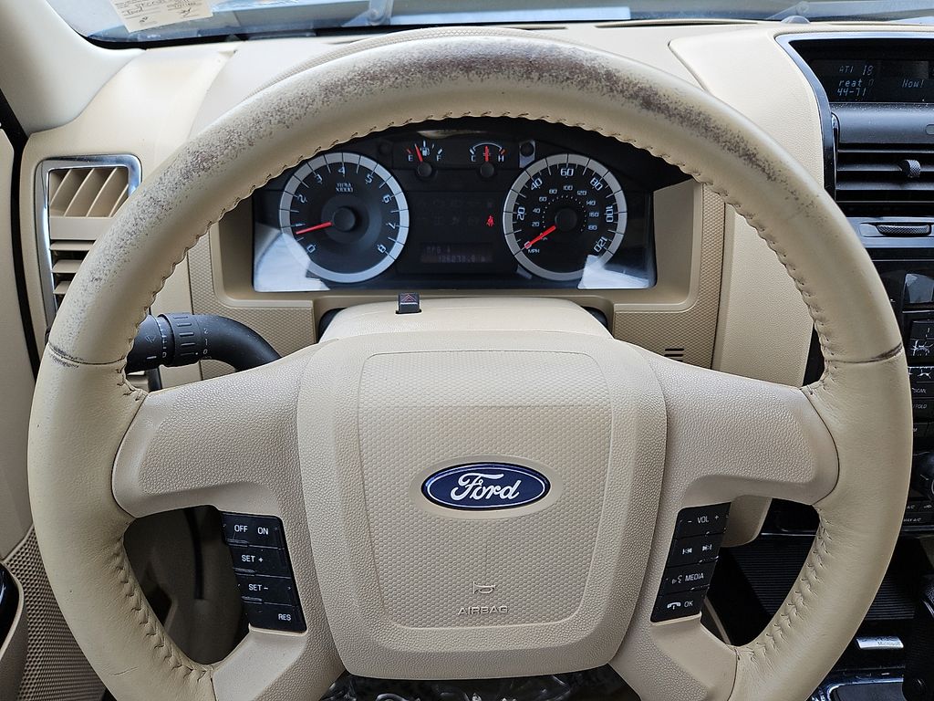 Thumbnail: 2011 Ford Escape - 10