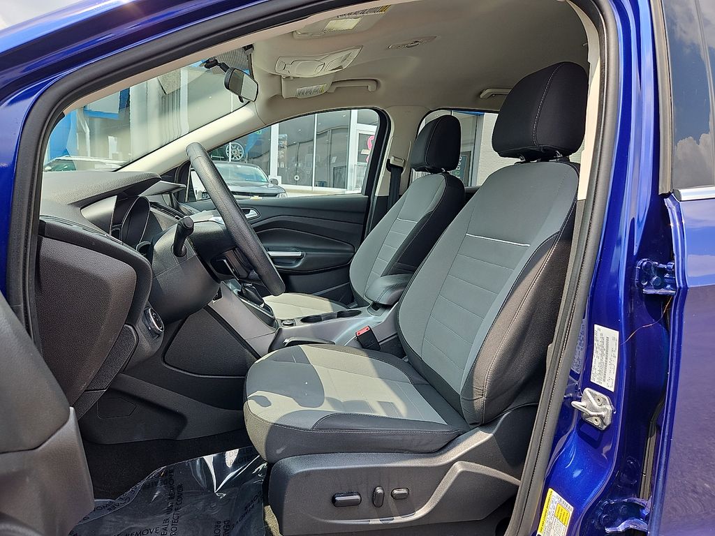 Thumbnail: 2014 Ford Escape - 10