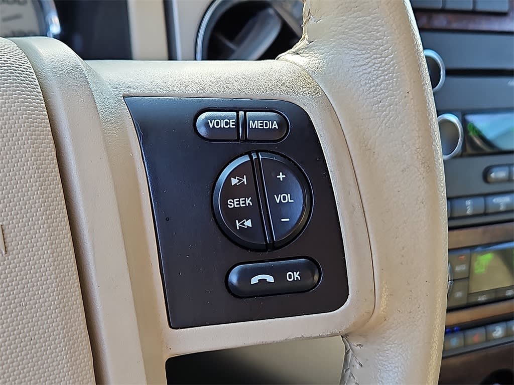 Thumbnail: 2013 Ford Expedition - 24