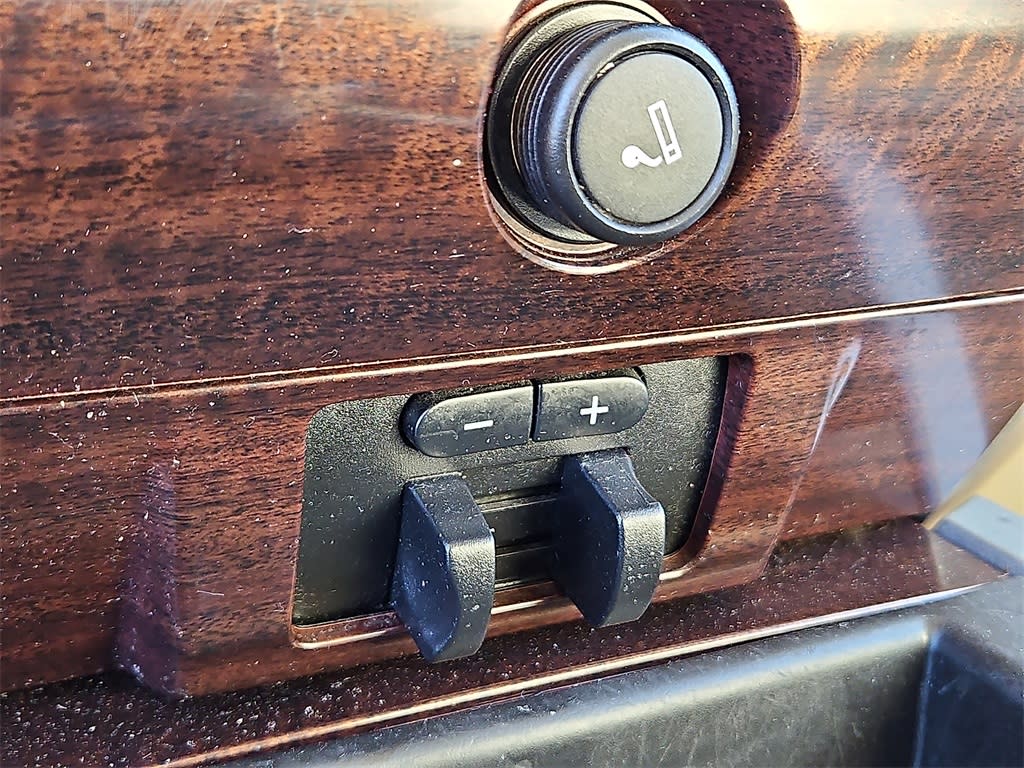 Thumbnail: 2013 Ford Expedition - 7