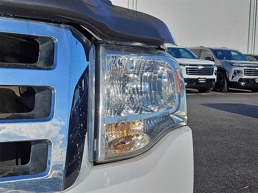 Thumbnail: 2013 Ford Expedition - 14