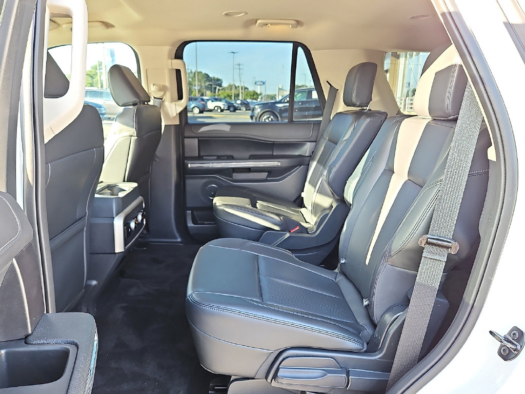 Thumbnail: 2023 Ford Expedition - 11