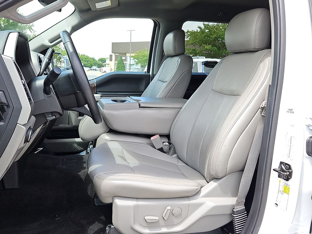 Thumbnail: 2018 Ford F-150 - 10