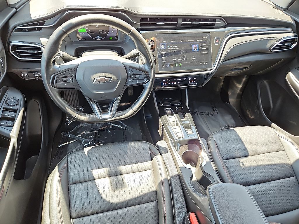 Thumbnail: 2023 Chevrolet Bolt EUV - 2