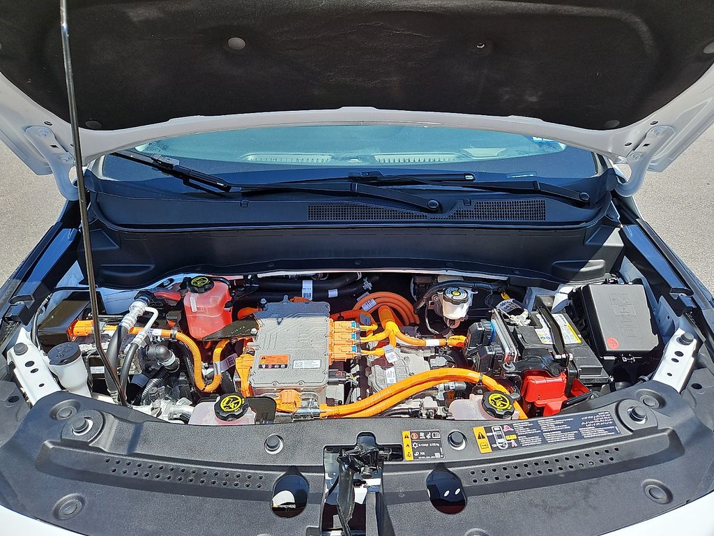 Thumbnail: 2023 Chevrolet Bolt EUV - 8