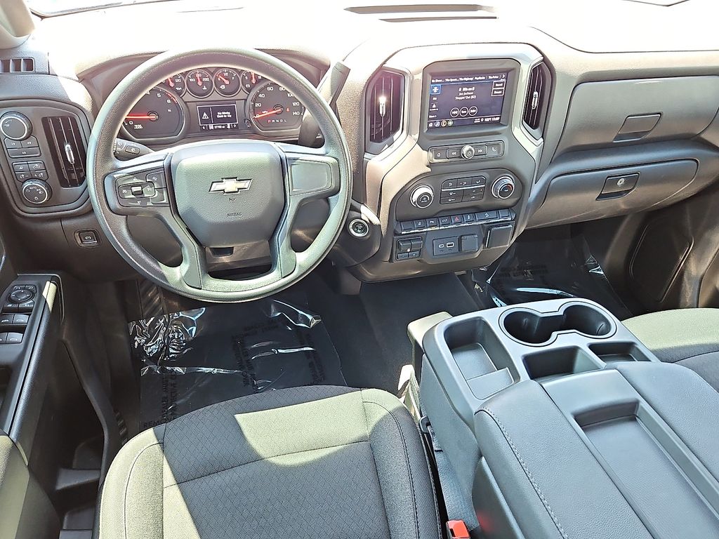 Thumbnail: 2024 Chevrolet Silverado 2500 - 2