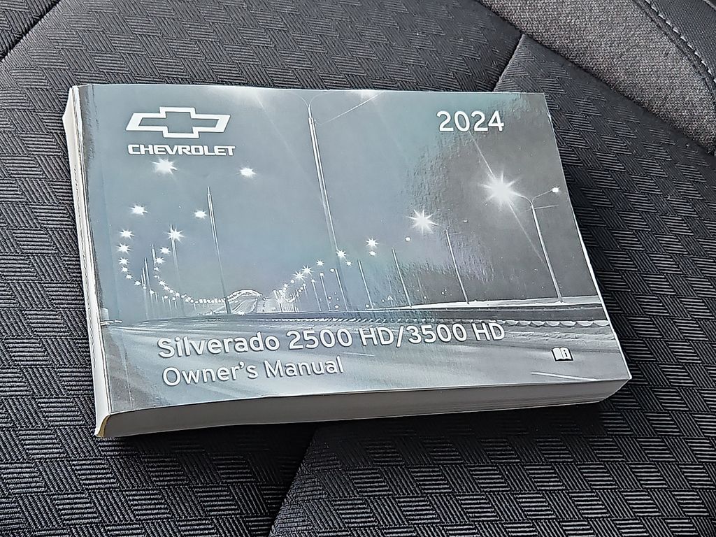 Thumbnail: 2024 Chevrolet Silverado 2500 - 15