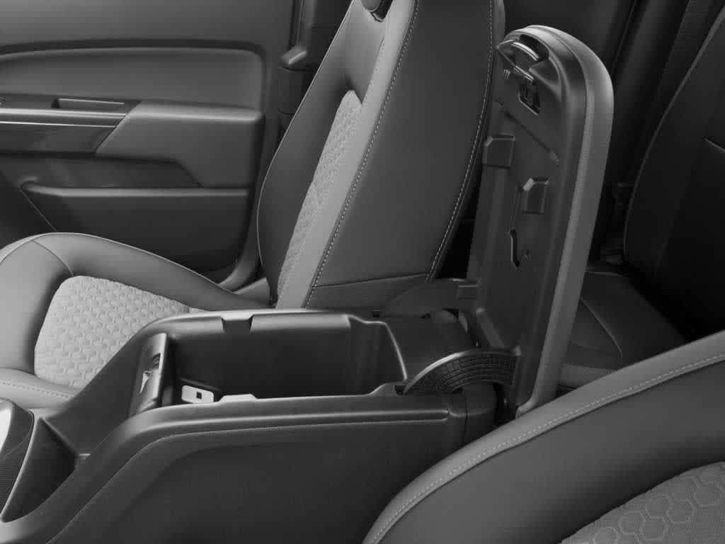 Thumbnail: 2017 Chevrolet Colorado - 42