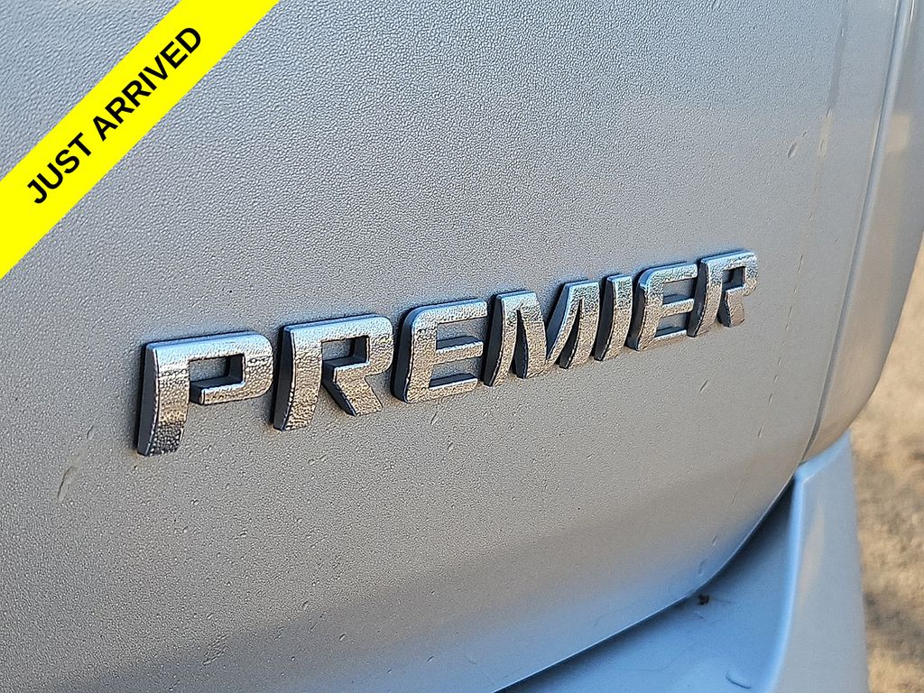 Thumbnail: 2021 Chevrolet Traverse - 33