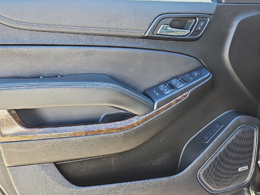 Thumbnail: 2020 Chevrolet Tahoe - 21