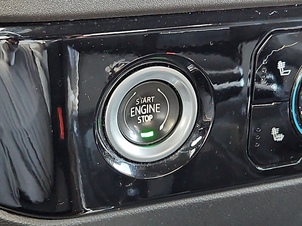 Thumbnail: 2022 GMC Sierra 1500 - 25