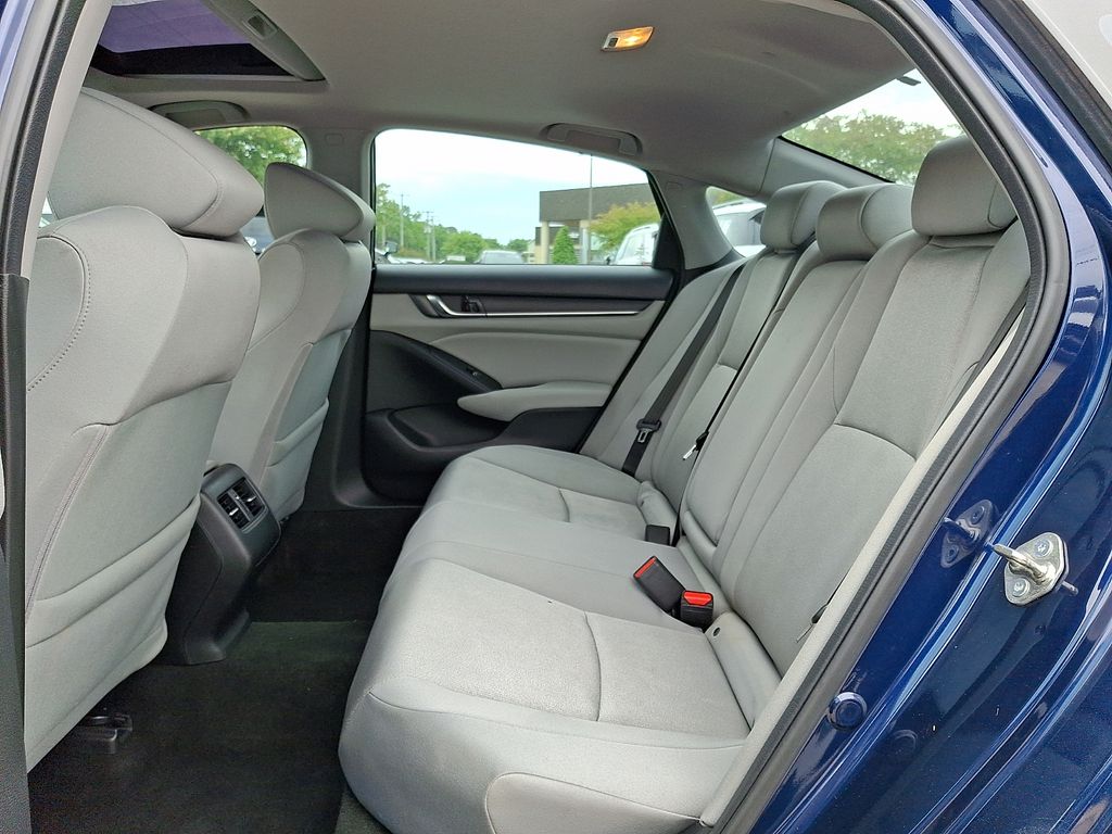 Thumbnail: 2018 Honda Accord - 11