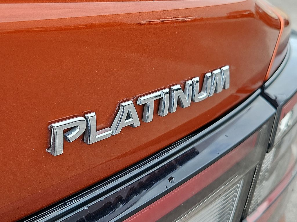 Thumbnail: 2019 Nissan Maxima - 5