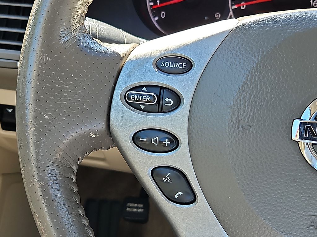 Thumbnail: 2010 Nissan Altima - 27