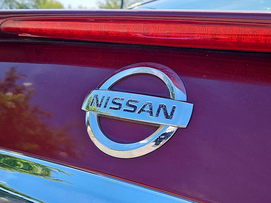Thumbnail: 2010 Nissan Altima - 31