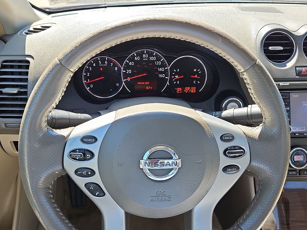 Thumbnail: 2010 Nissan Altima - 9