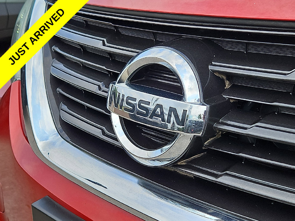 Thumbnail: 2017 Nissan Altima - 6