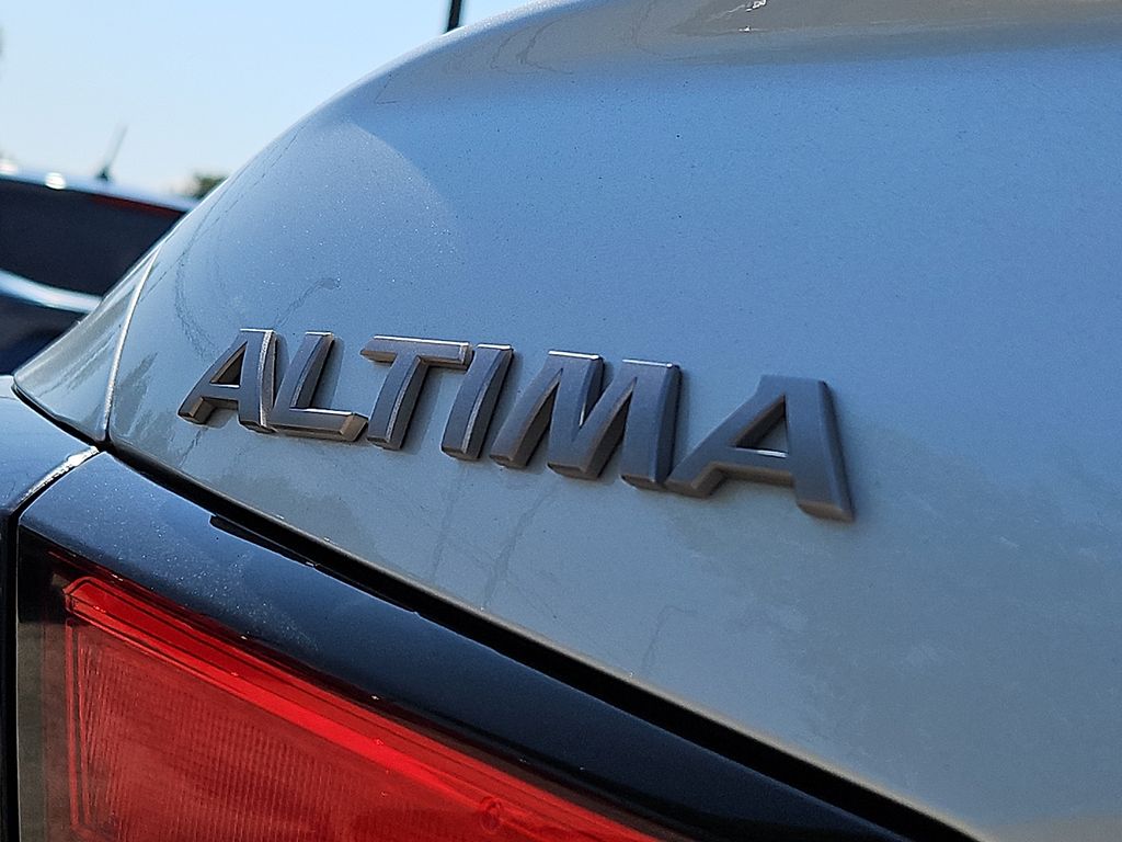 Thumbnail: 2025 Nissan Altima - 29