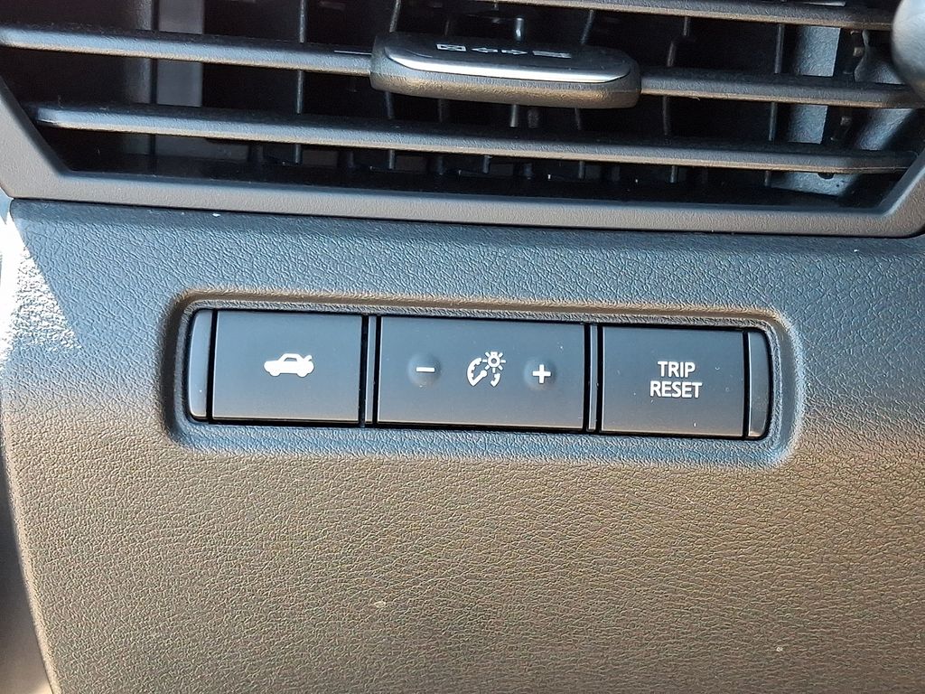 Thumbnail: 2025 Nissan Altima - 26