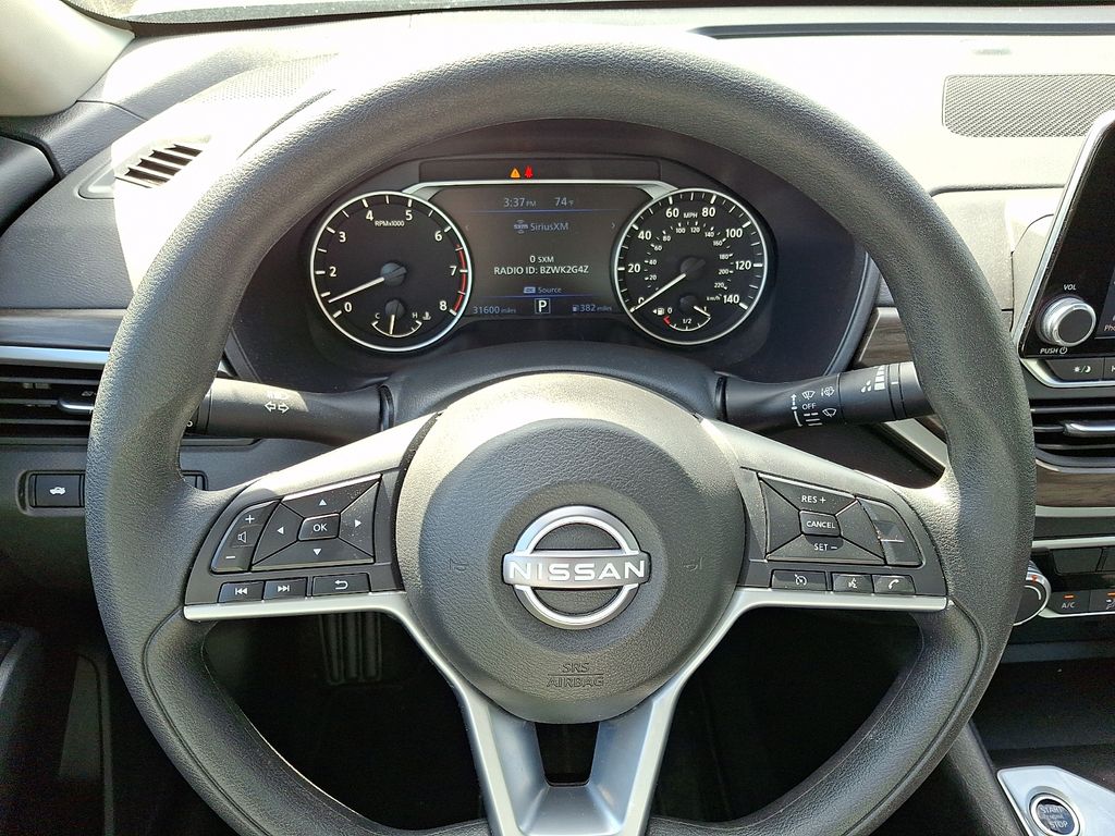 Thumbnail: 2025 Nissan Altima - 8
