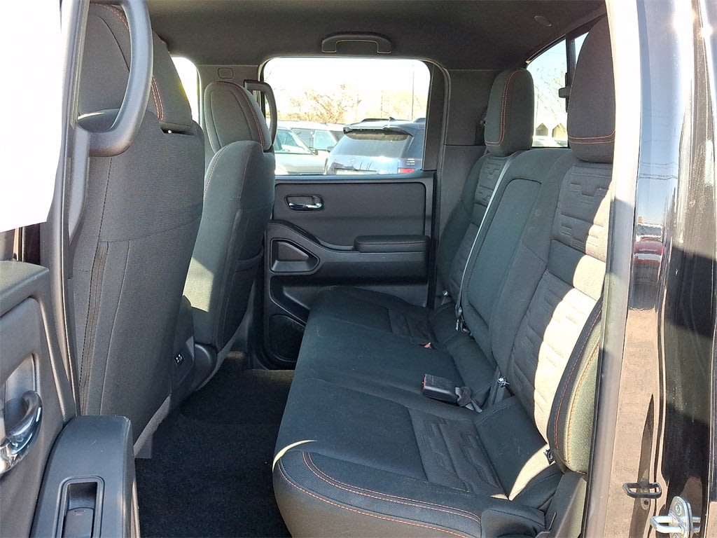 Thumbnail: 2024 Nissan Frontier - 11