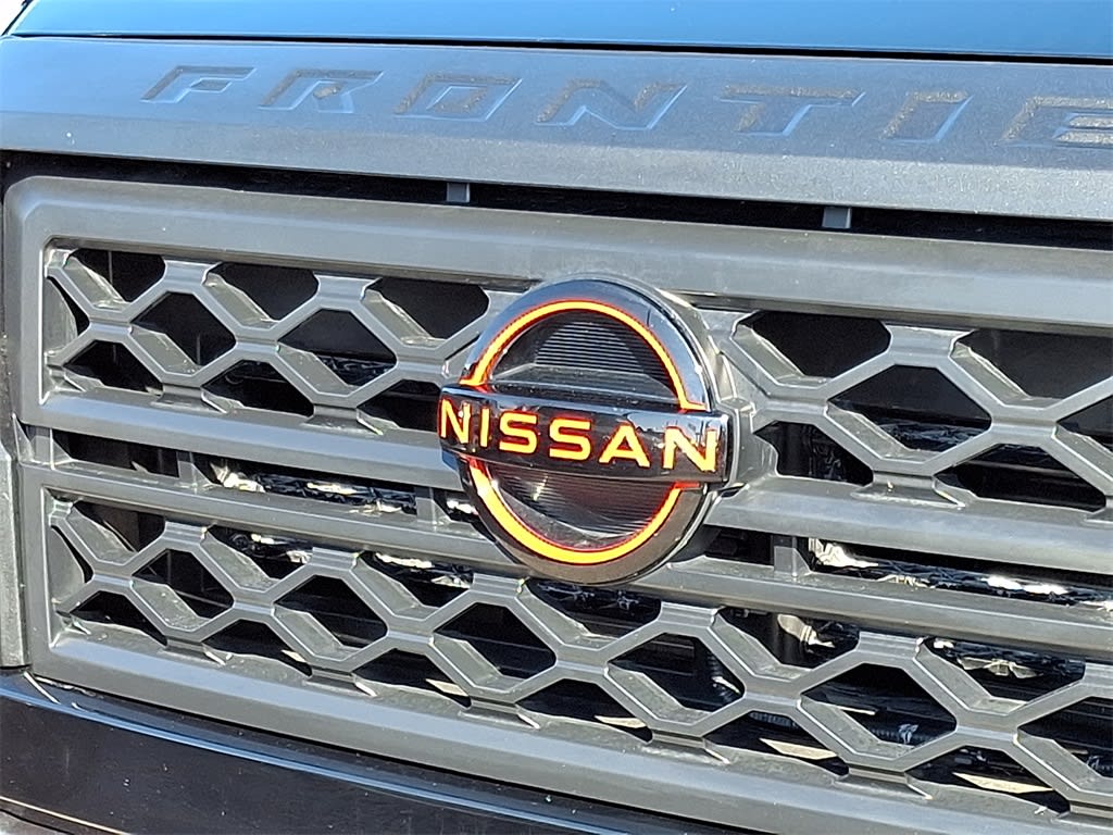 Thumbnail: 2024 Nissan Frontier - 7