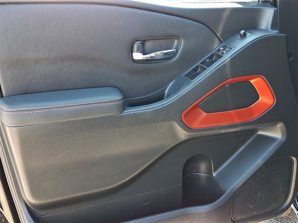 Thumbnail: 2024 Nissan Frontier - 19