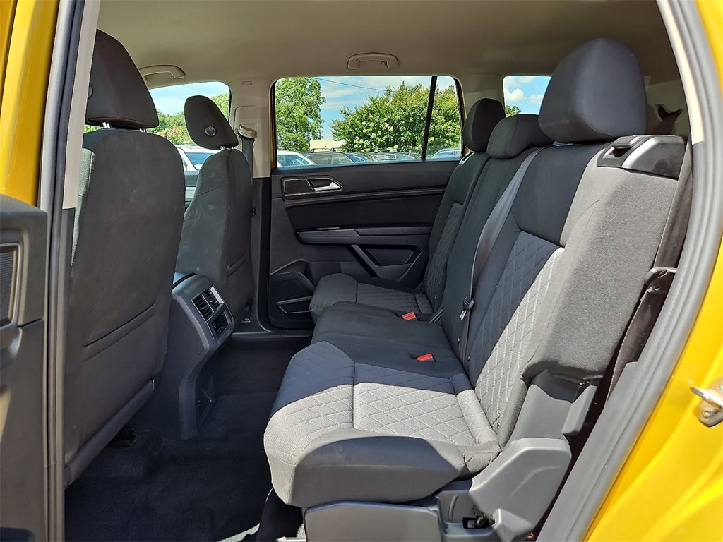 Thumbnail: 2018 Volkswagen Atlas - 12