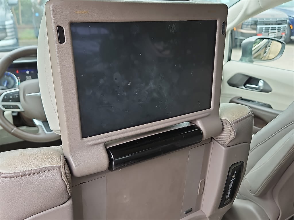 Thumbnail: 2019 Chrysler Pacifica - 31