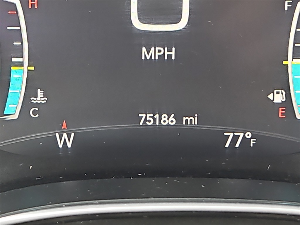 Thumbnail: 2019 Chrysler Pacifica - 15