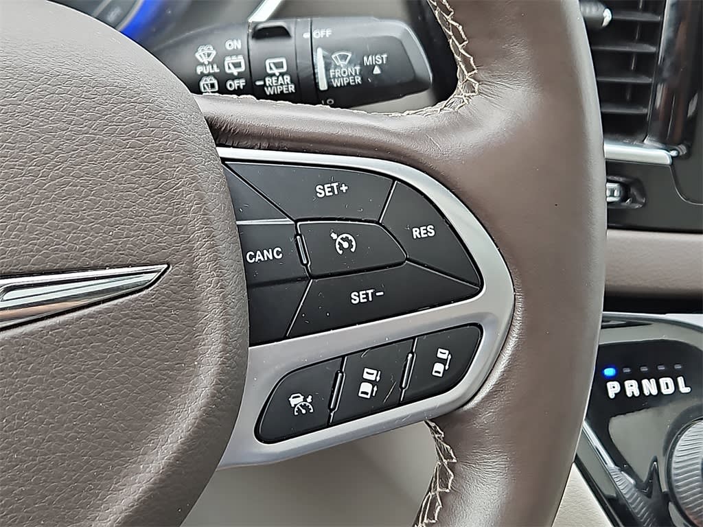 Thumbnail: 2019 Chrysler Pacifica - 27