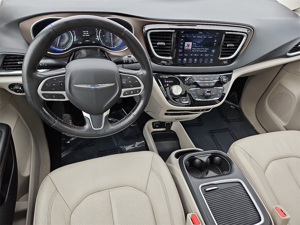 Thumbnail: 2019 Chrysler Pacifica - 2