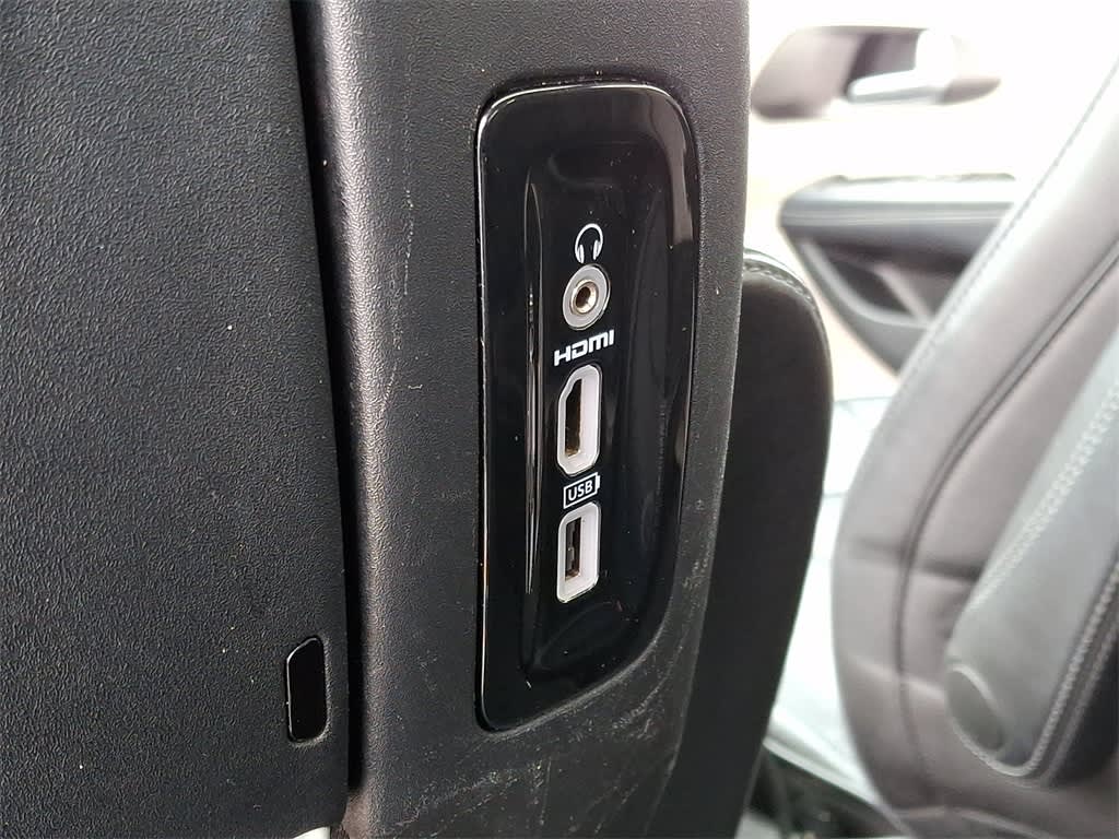 Thumbnail: 2018 Chrysler Pacifica - 31