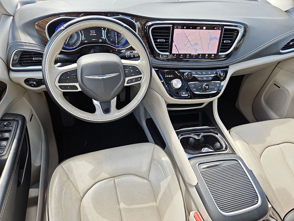 Thumbnail: 2021 Chrysler Pacifica - 2