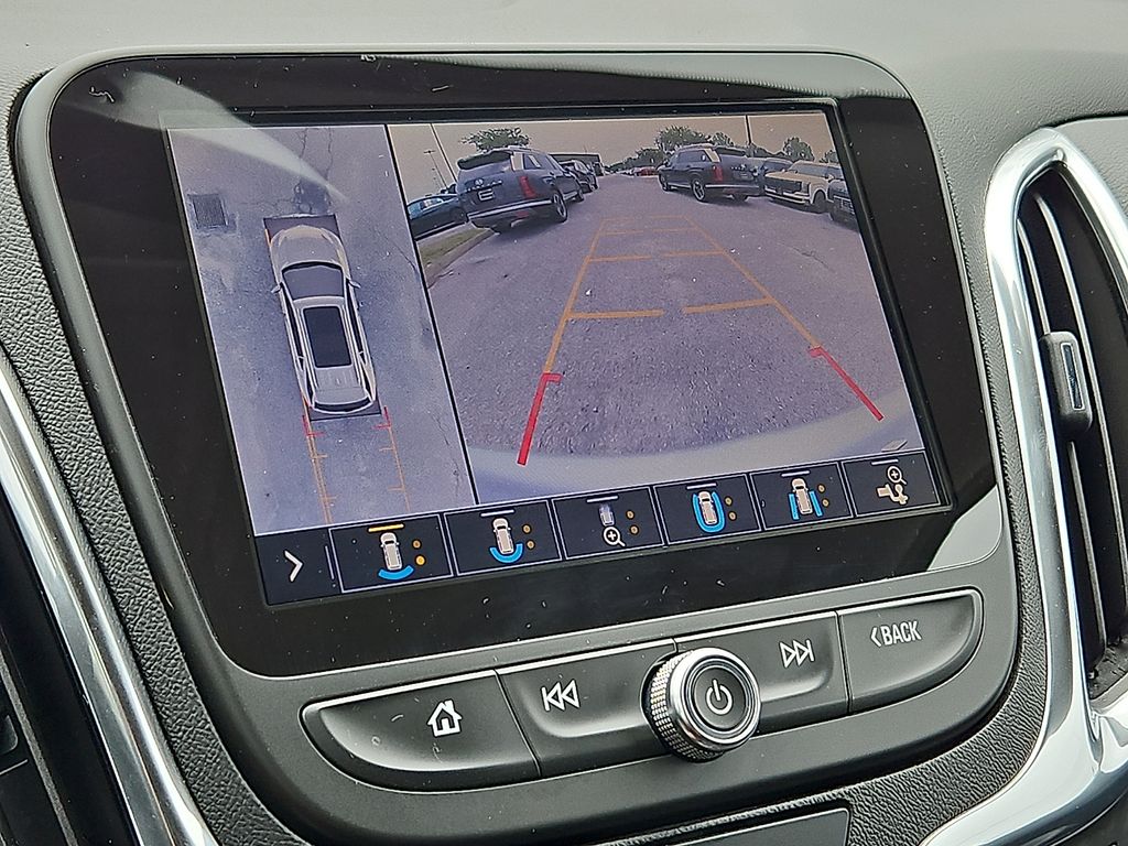 Thumbnail: 2019 Chevrolet Equinox - 22