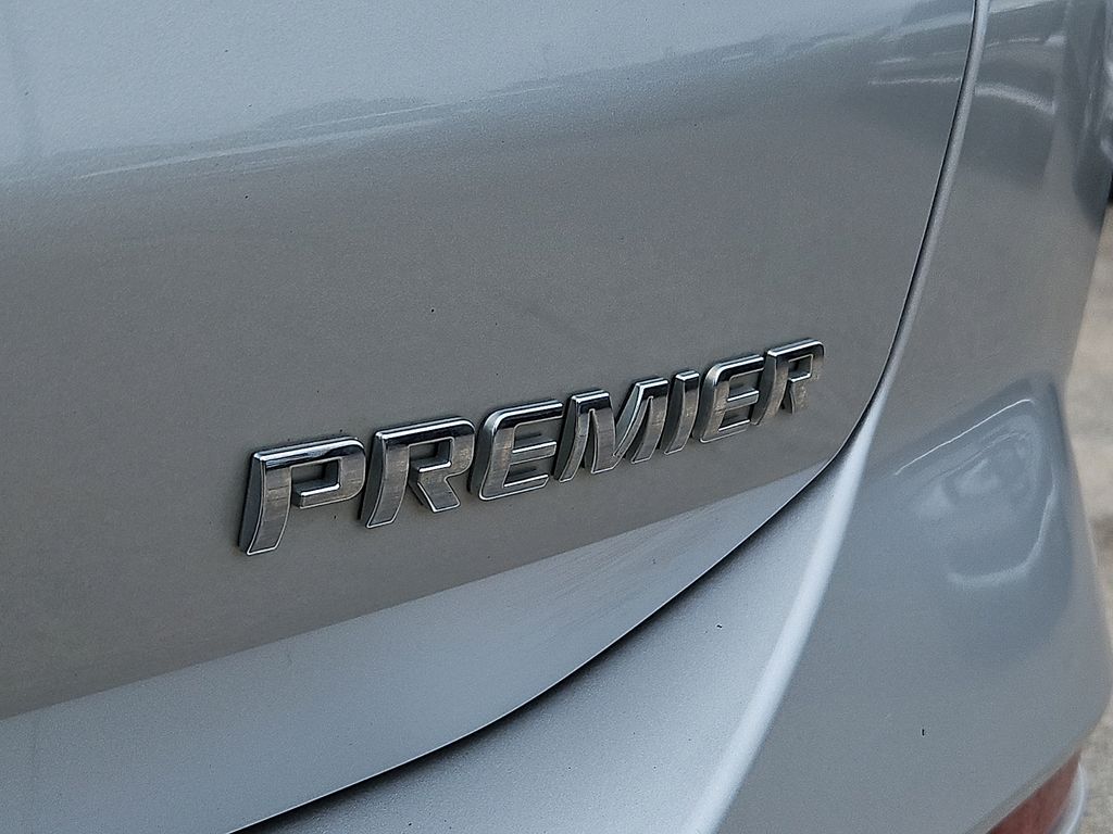 Thumbnail: 2019 Chevrolet Equinox - 31