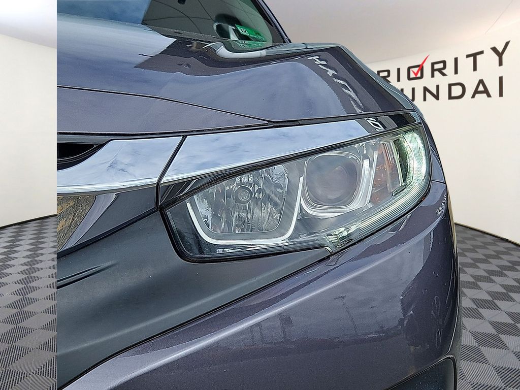 Thumbnail: 2018 Honda Civic - 18