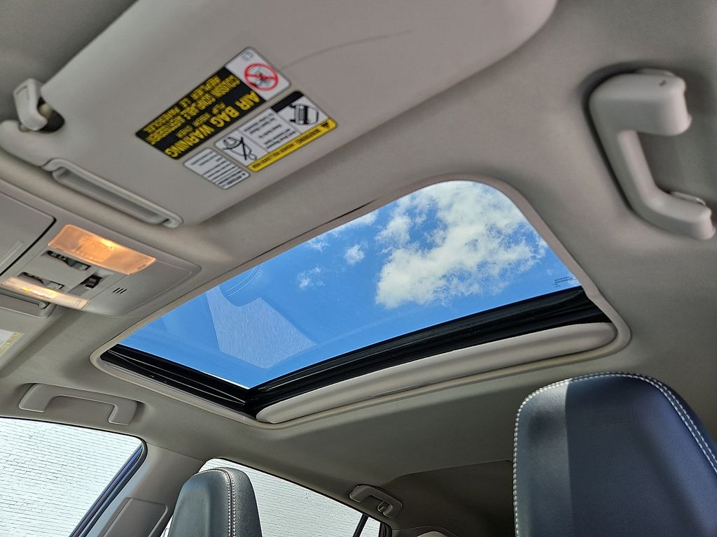 Thumbnail: 2016 Toyota RAV4 - 22