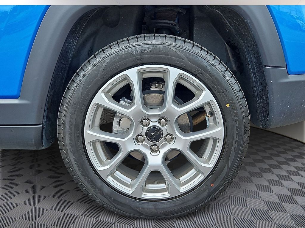 Thumbnail: 2025 Jeep Compass - 8