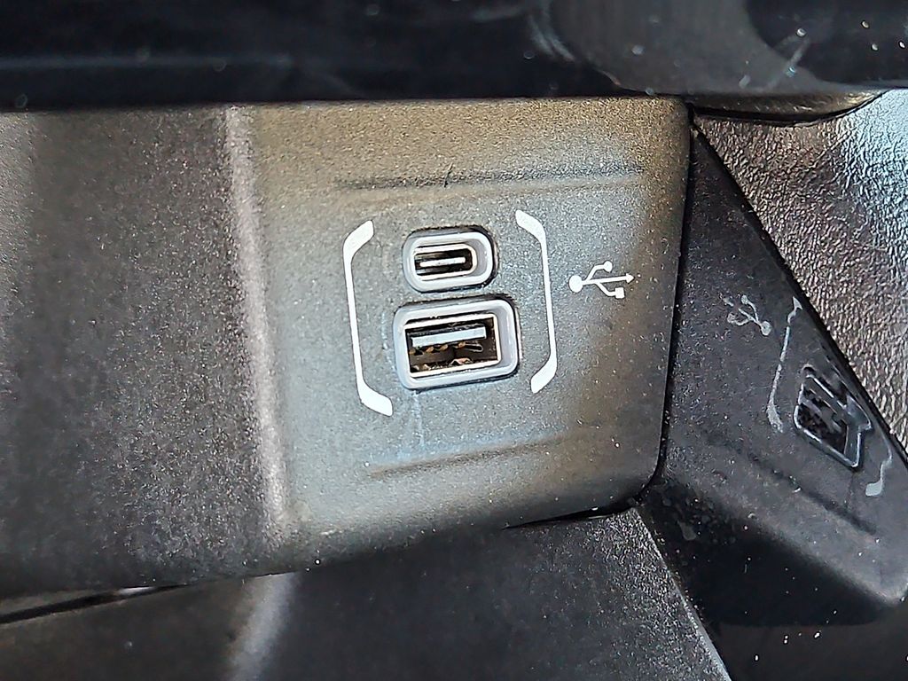 Thumbnail: 2025 Jeep Compass - 25