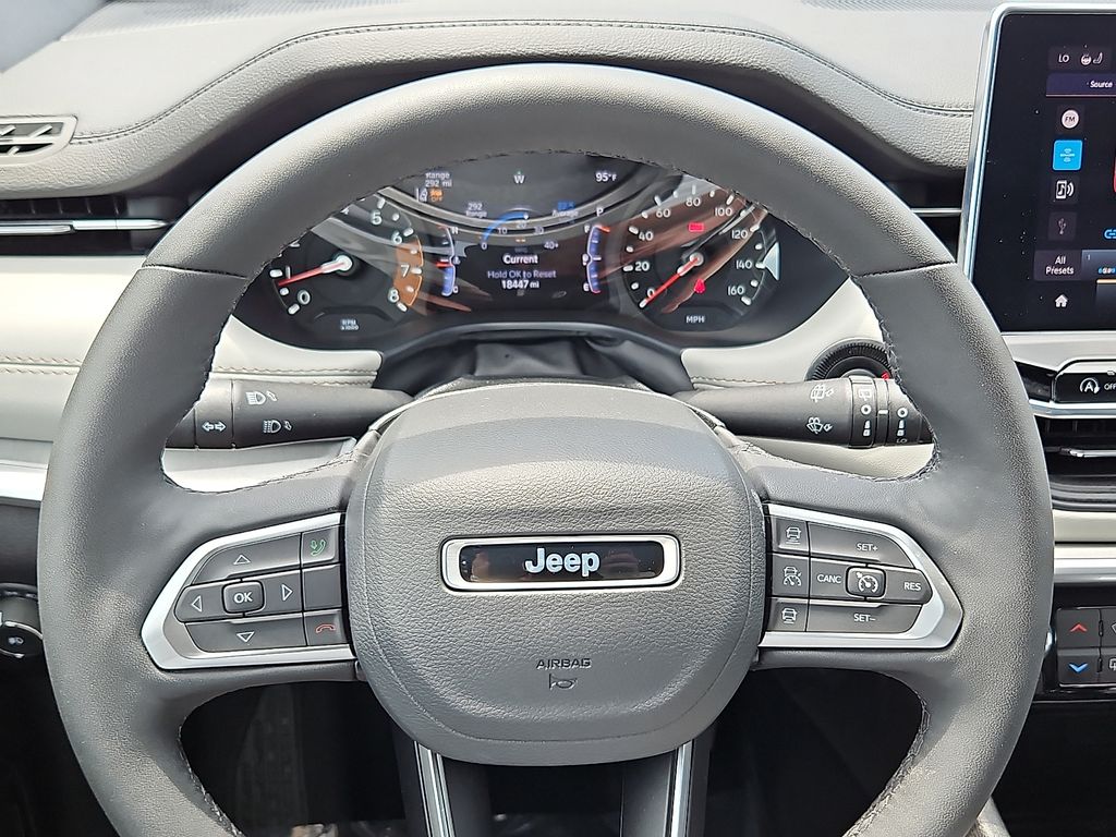 Thumbnail: 2025 Jeep Compass - 22