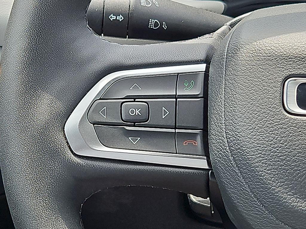 Thumbnail: 2025 Jeep Compass - 23