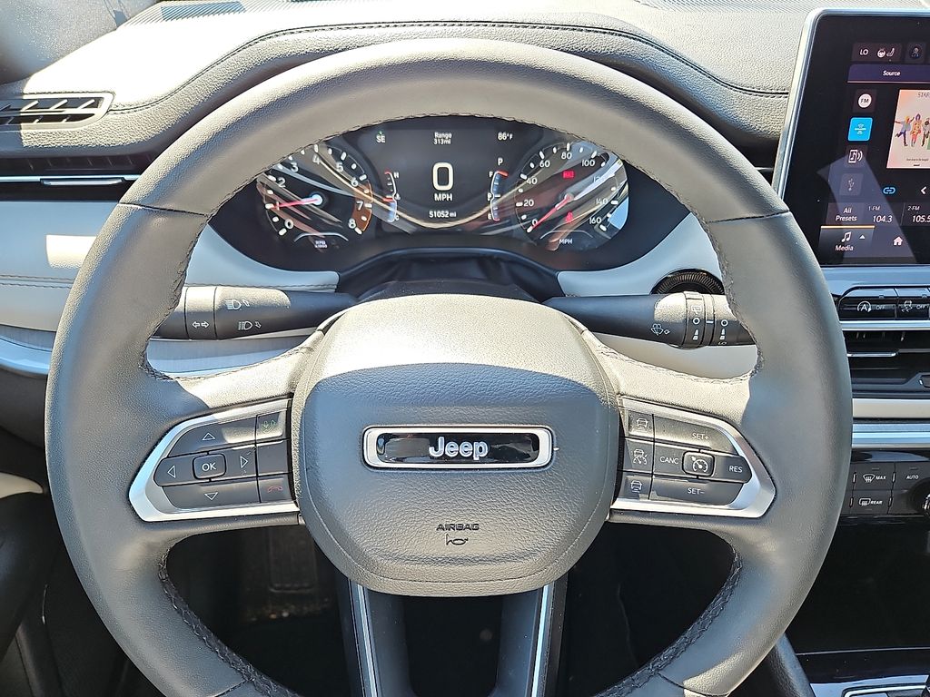 Thumbnail: 2025 Jeep Compass - 22
