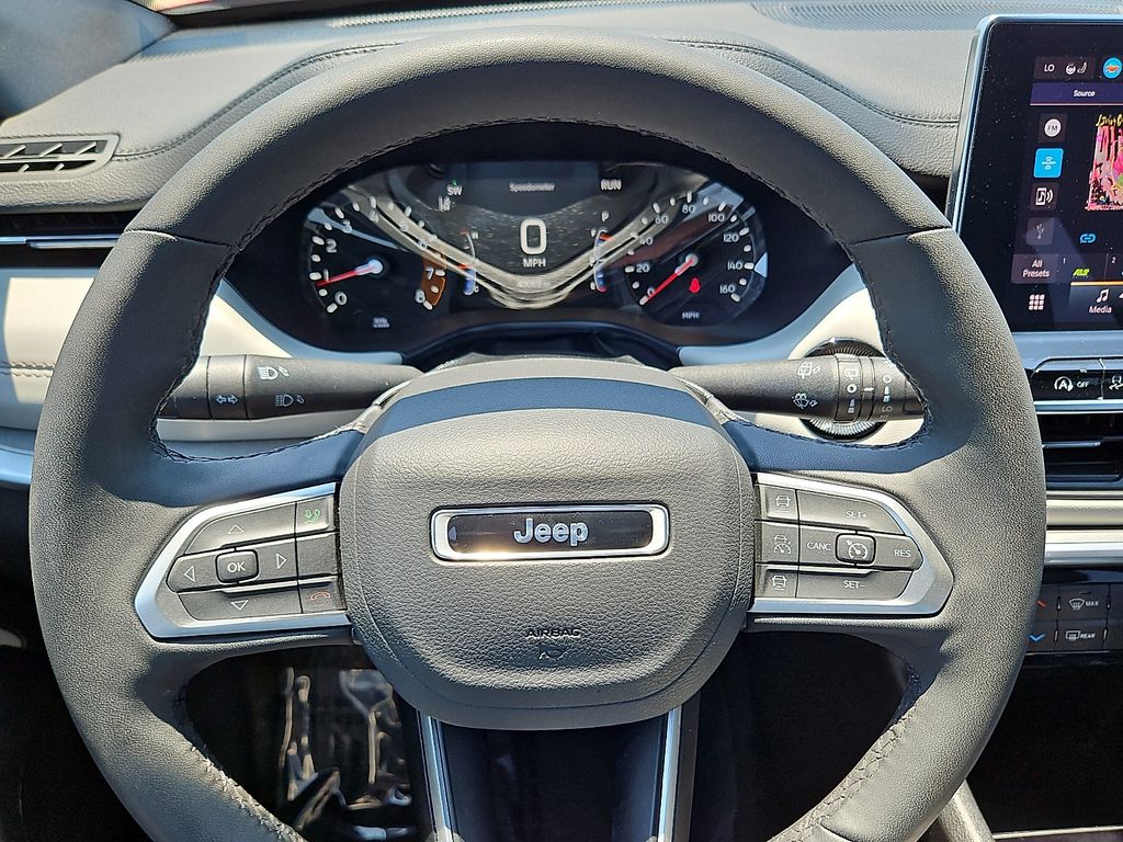 Thumbnail: 2025 Jeep Compass - 21