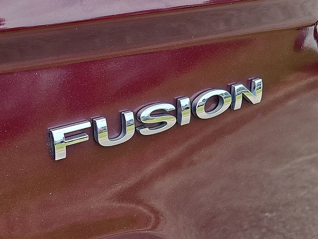 Thumbnail: 2012 Ford Fusion - 29