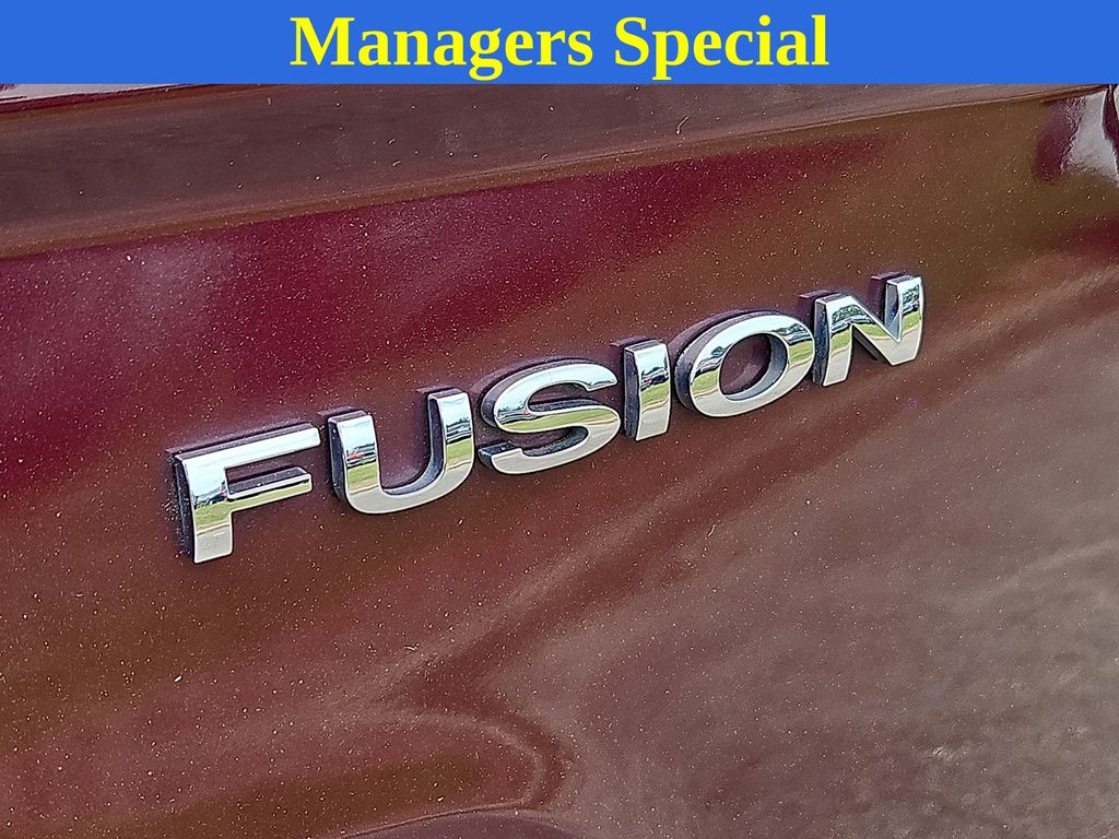 Thumbnail: 2012 Ford Fusion - 29