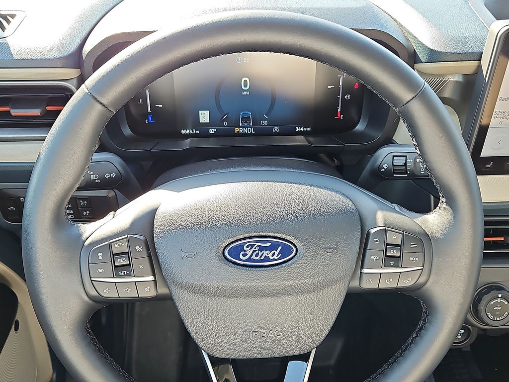 Thumbnail: 2025 Ford Maverick - 9