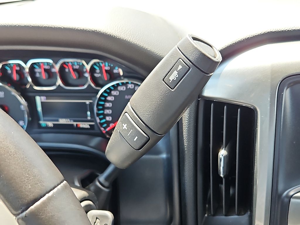 Thumbnail: 2018 Chevrolet Silverado 1500 - 20
