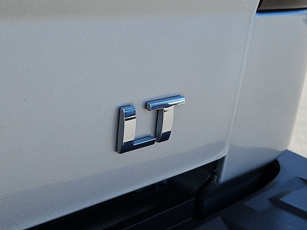 Thumbnail: 2018 Chevrolet Silverado 1500 - 30