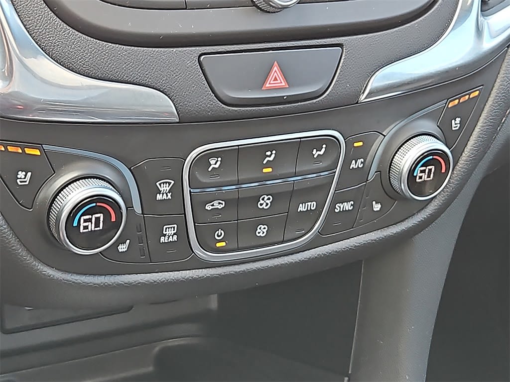 Thumbnail: 2019 Chevrolet Equinox - 24